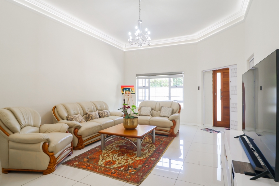 3 Bedroom Property for Sale in Meer En See KwaZulu-Natal