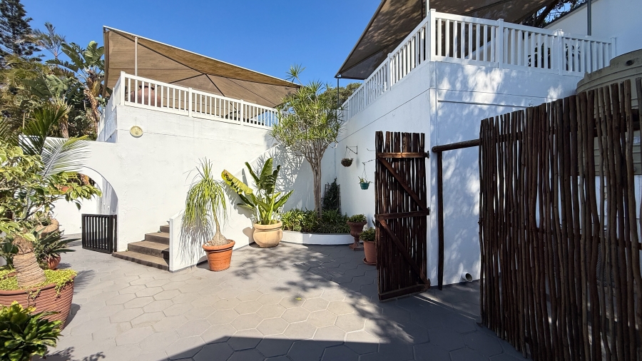 5 Bedroom Property for Sale in Compensation Beach KwaZulu-Natal