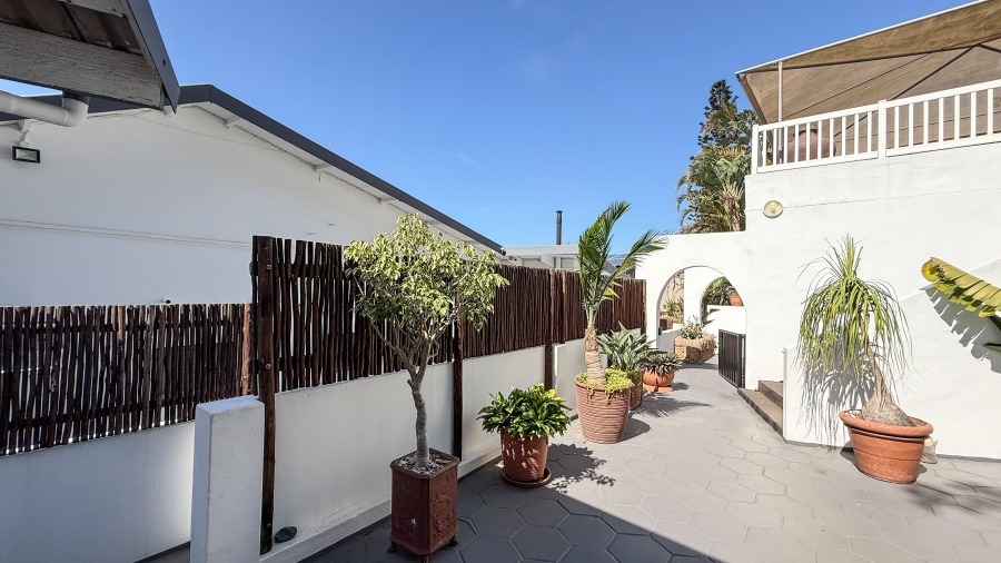 5 Bedroom Property for Sale in Compensation Beach KwaZulu-Natal