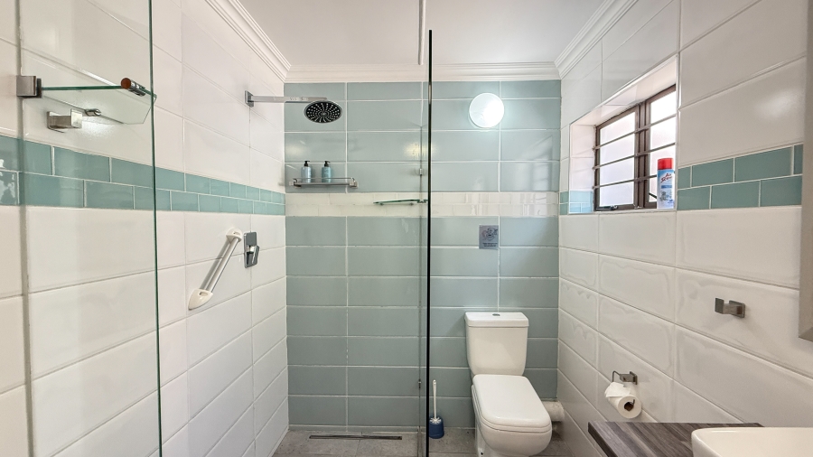5 Bedroom Property for Sale in Compensation Beach KwaZulu-Natal