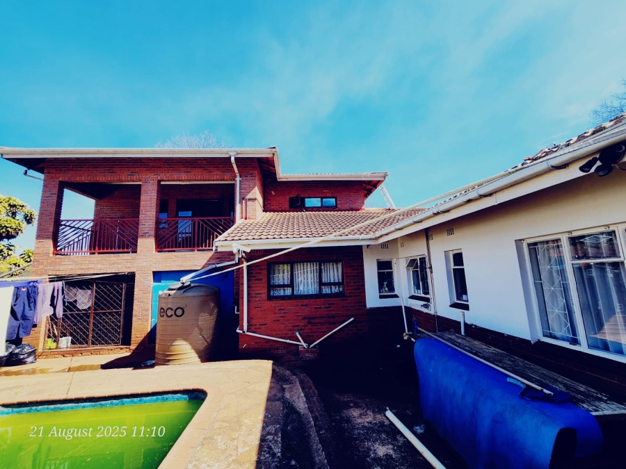 7 Bedroom Property for Sale in Hayfields KwaZulu-Natal