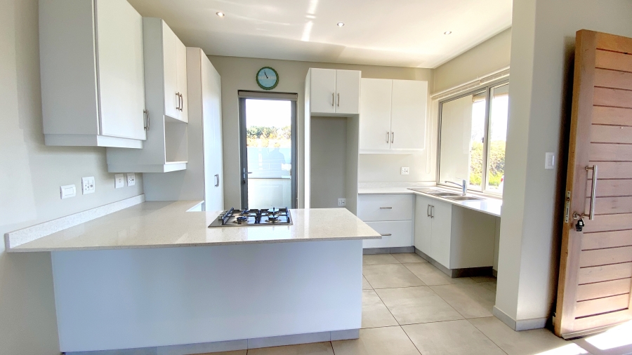 2 Bedroom Property for Sale in Renishaw Hills KwaZulu-Natal