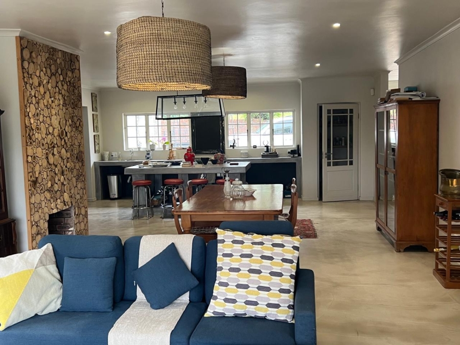 4 Bedroom Property for Sale in Winston Park KwaZulu-Natal