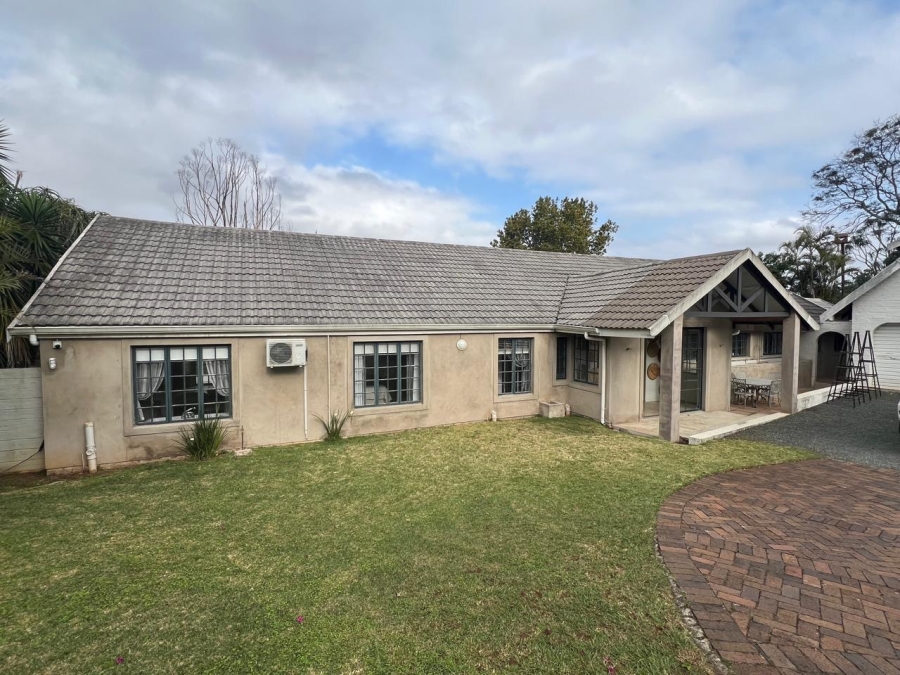4 Bedroom Property for Sale in Winston Park KwaZulu-Natal