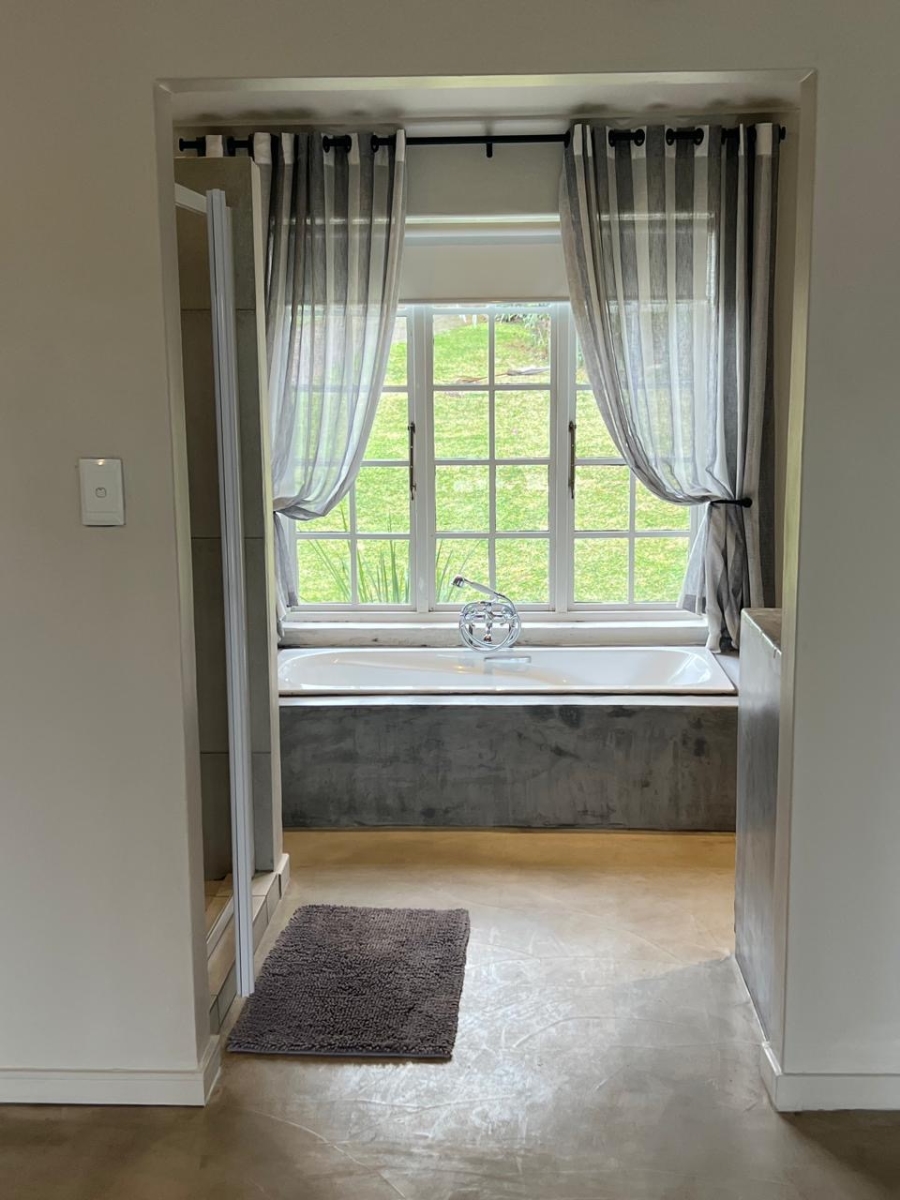 4 Bedroom Property for Sale in Winston Park KwaZulu-Natal