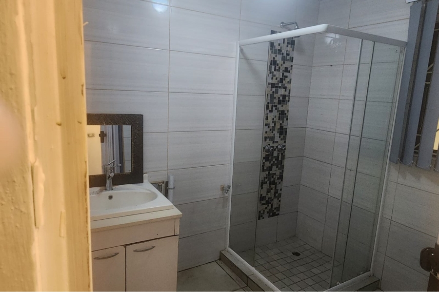 1 Bedroom Property for Sale in Meer En See KwaZulu-Natal