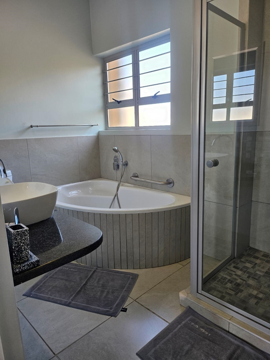 3 Bedroom Property for Sale in Shakas Rock KwaZulu-Natal