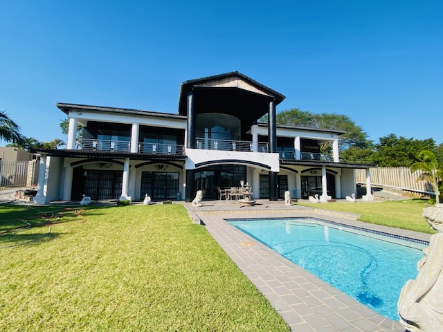 4 Bedroom Property for Sale in Meer En See KwaZulu-Natal