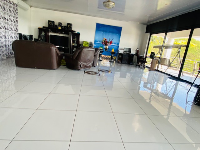 4 Bedroom Property for Sale in Meer En See KwaZulu-Natal