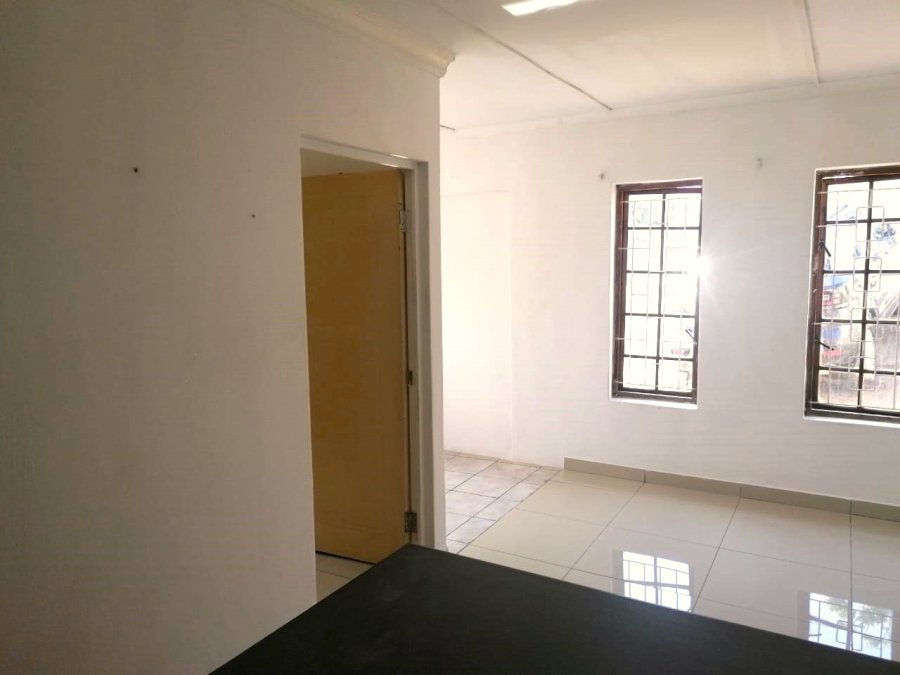 To Let 1 Bedroom Property for Rent in Shulton Park KwaZulu-Natal