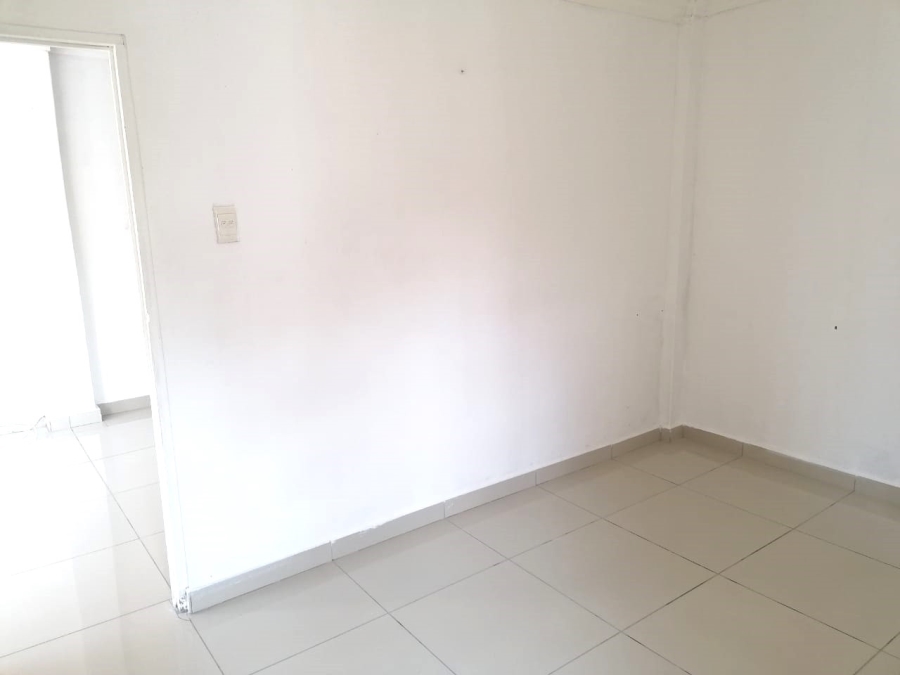 To Let 1 Bedroom Property for Rent in Shulton Park KwaZulu-Natal