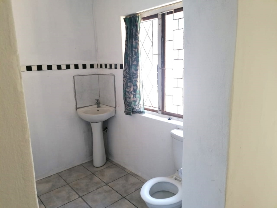 To Let 1 Bedroom Property for Rent in Shulton Park KwaZulu-Natal