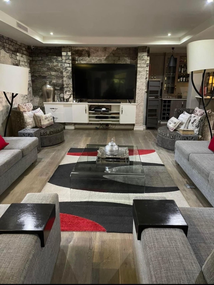 5 Bedroom Property for Sale in Mzingazi Golf Estate KwaZulu-Natal
