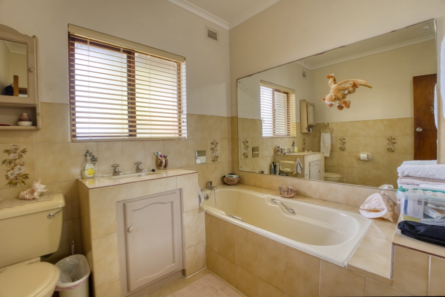 4 Bedroom Property for Sale in Salt Rock KwaZulu-Natal