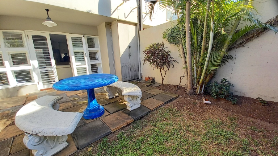 To Let 2 Bedroom Property for Rent in Essenwood KwaZulu-Natal