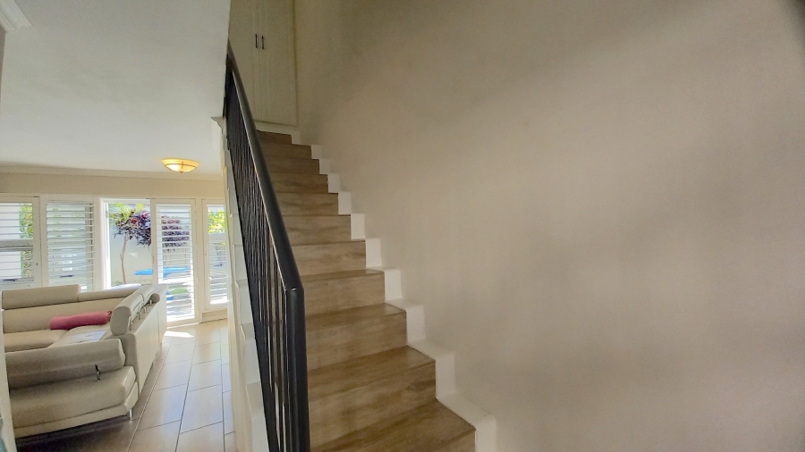 To Let 2 Bedroom Property for Rent in Essenwood KwaZulu-Natal