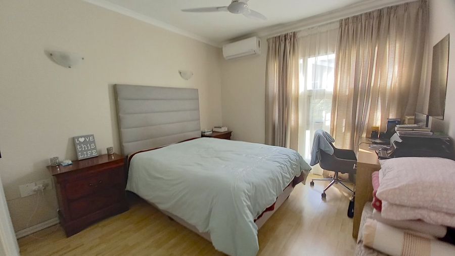 To Let 2 Bedroom Property for Rent in Essenwood KwaZulu-Natal