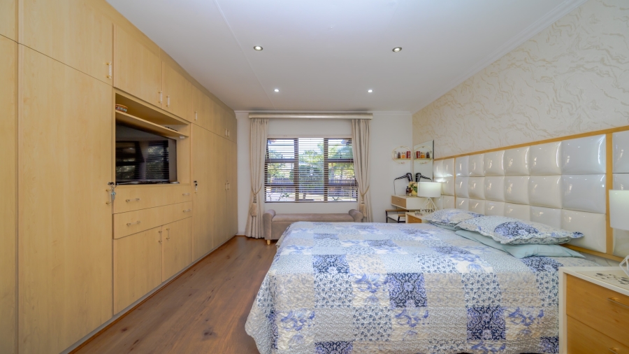 4 Bedroom Property for Sale in Sheffield Beach KwaZulu-Natal