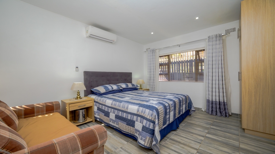 4 Bedroom Property for Sale in Sheffield Beach KwaZulu-Natal