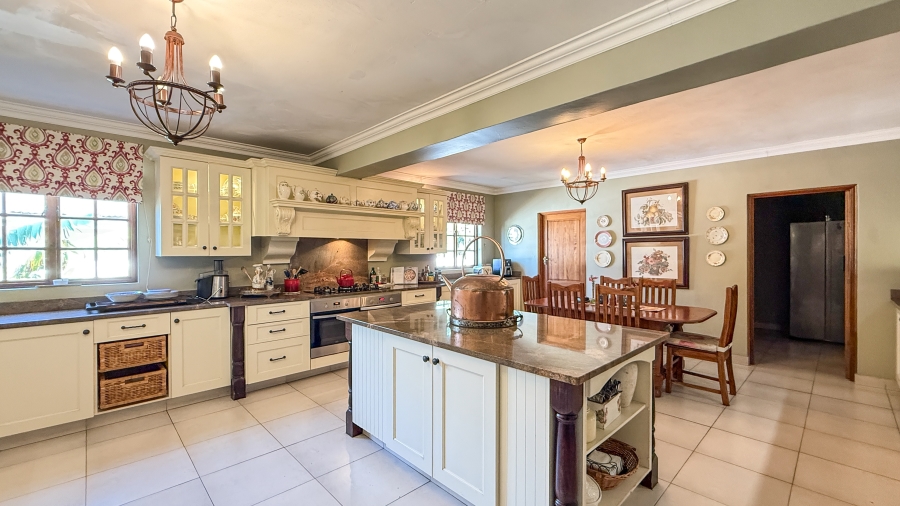 5 Bedroom Property for Sale in Shortens Country Estate KwaZulu-Natal