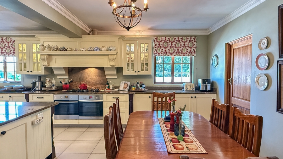 5 Bedroom Property for Sale in Shortens Country Estate KwaZulu-Natal