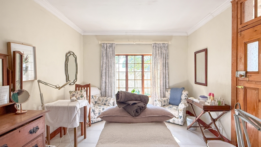 5 Bedroom Property for Sale in Shortens Country Estate KwaZulu-Natal