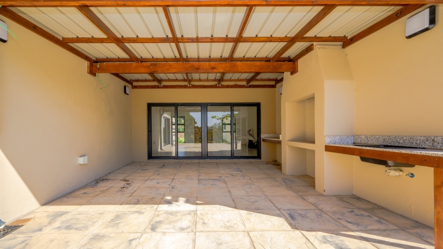 5 Bedroom Property for Sale in Zinkwazi Beach KwaZulu-Natal