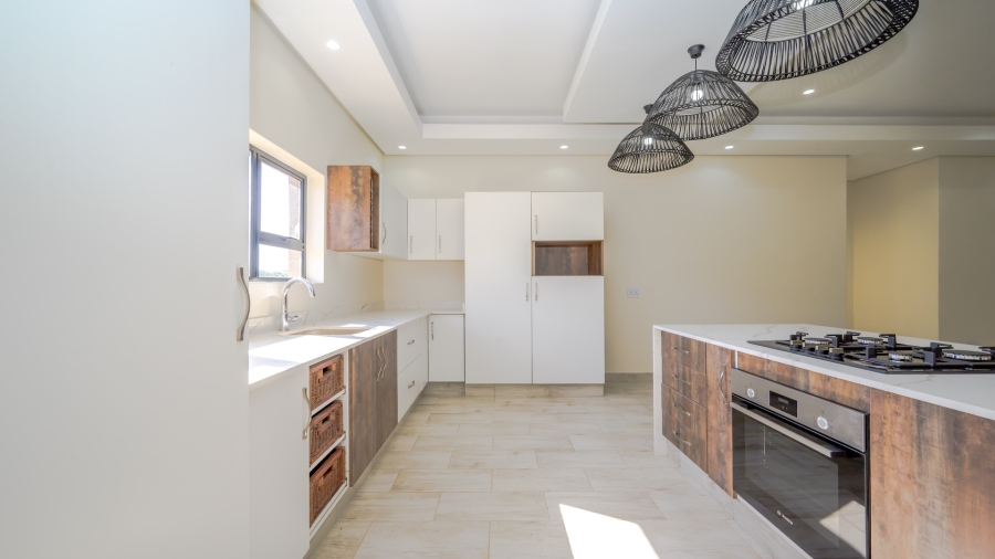 5 Bedroom Property for Sale in Zinkwazi Beach KwaZulu-Natal