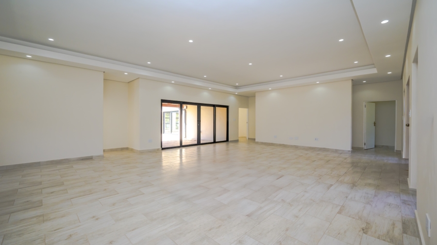 5 Bedroom Property for Sale in Zinkwazi Beach KwaZulu-Natal