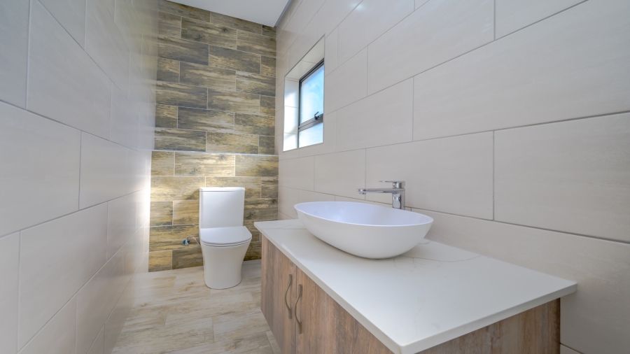 5 Bedroom Property for Sale in Zinkwazi Beach KwaZulu-Natal