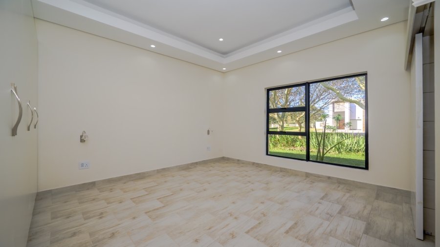 5 Bedroom Property for Sale in Zinkwazi Beach KwaZulu-Natal