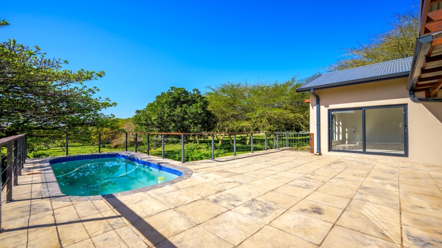 5 Bedroom Property for Sale in Zinkwazi Beach KwaZulu-Natal