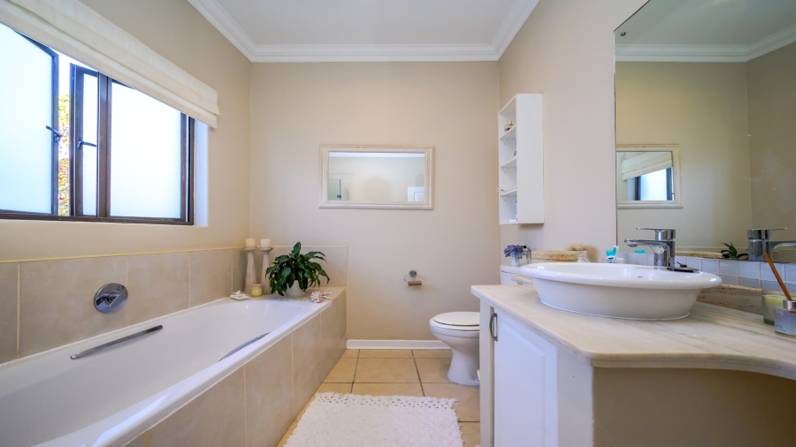 2 Bedroom Property for Sale in Ballito Central KwaZulu-Natal