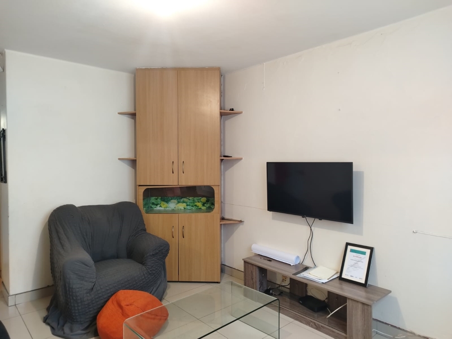 2 Bedroom Property for Sale in Empangeni Central KwaZulu-Natal