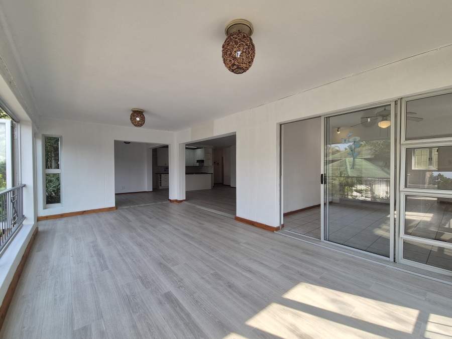 3 Bedroom Property for Sale in Salt Rock KwaZulu-Natal