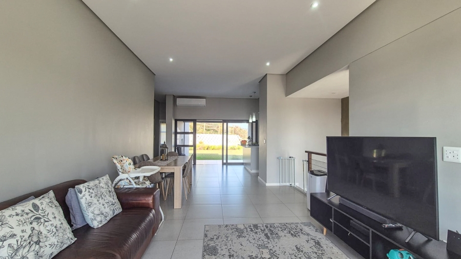 3 Bedroom Property for Sale in Palm Lakes Estate KwaZulu-Natal