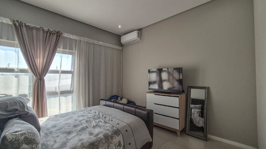 3 Bedroom Property for Sale in Palm Lakes Estate KwaZulu-Natal