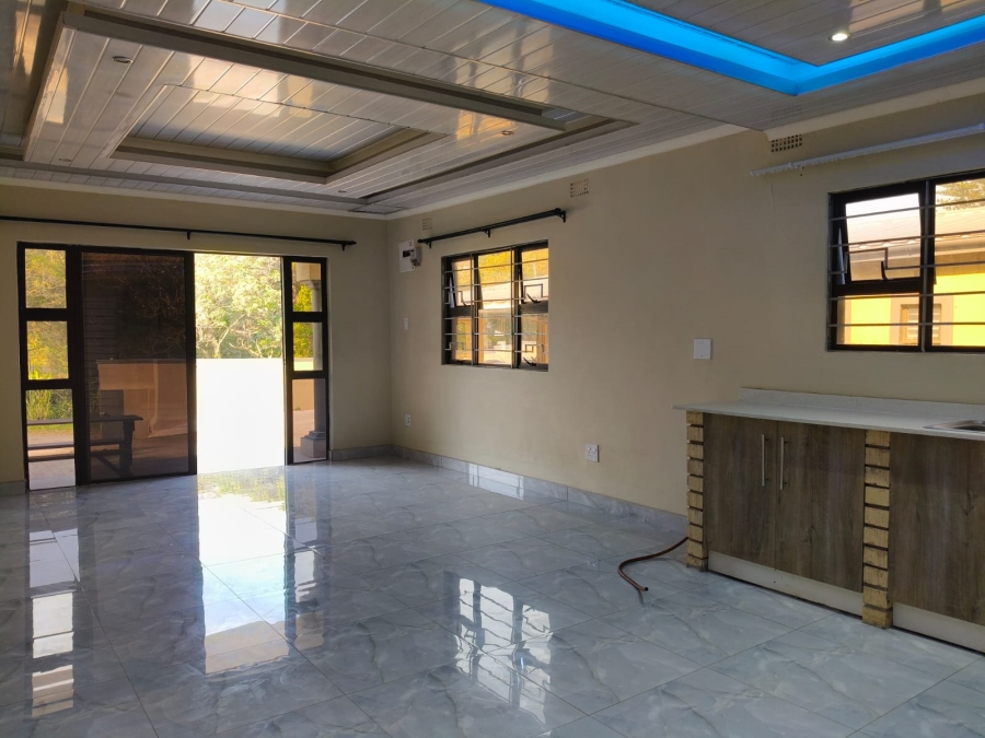 To Let 2 Bedroom Property for Rent in Umtentweni KwaZulu-Natal