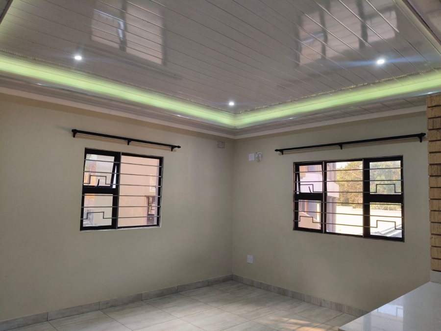 To Let 2 Bedroom Property for Rent in Umtentweni KwaZulu-Natal