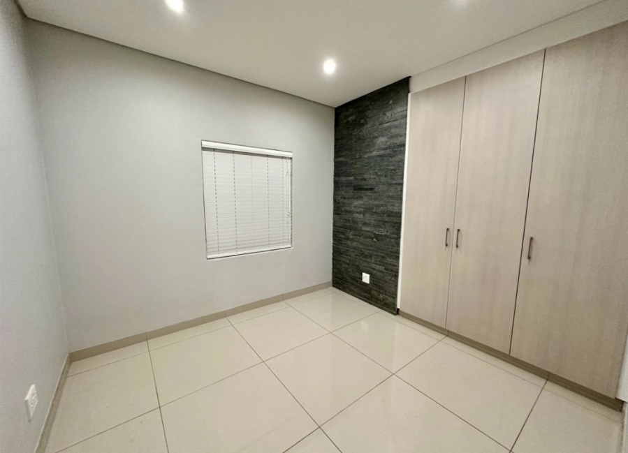 To Let 4 Bedroom Property for Rent in Izinga KwaZulu-Natal