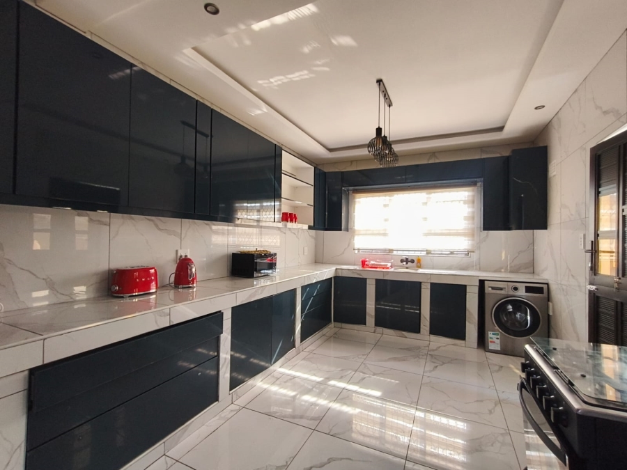 To Let 3 Bedroom Property for Rent in Oslo Beach KwaZulu-Natal