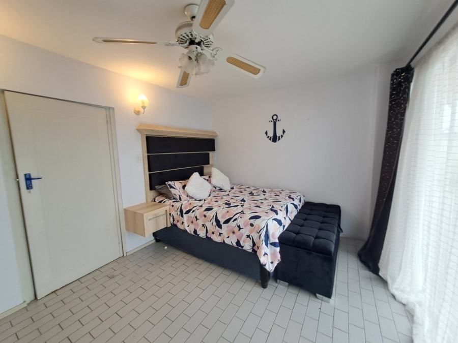 4 Bedroom Property for Sale in Manaba Beach KwaZulu-Natal