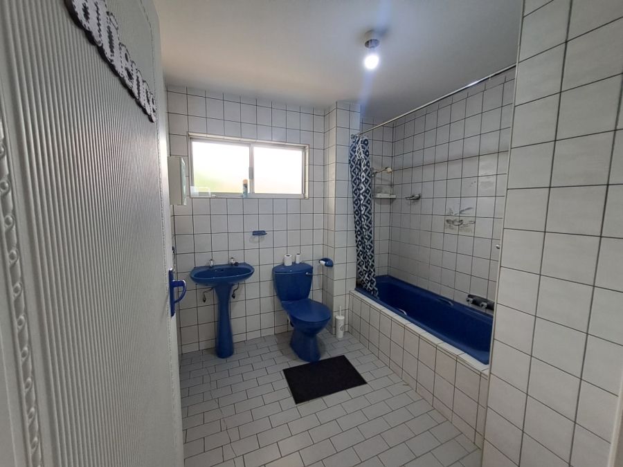 4 Bedroom Property for Sale in Manaba Beach KwaZulu-Natal