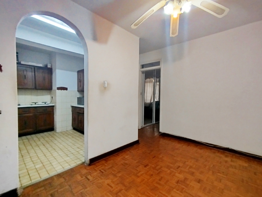 2 Bedroom Property for Sale in Durban Central KwaZulu-Natal