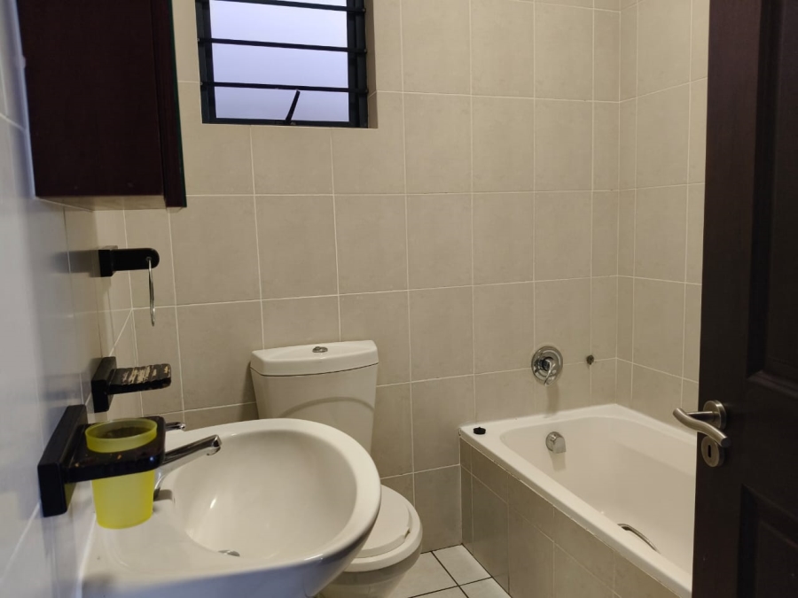 3 Bedroom Property for Sale in Uvongo Beach KwaZulu-Natal