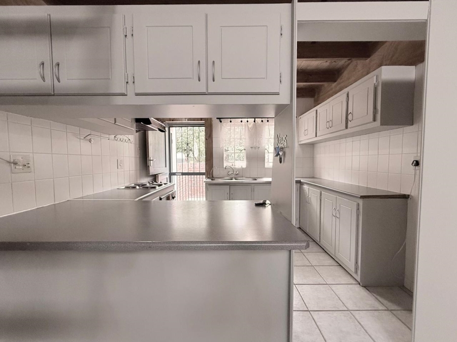 2 Bedroom Property for Sale in Aviary Hill KwaZulu-Natal