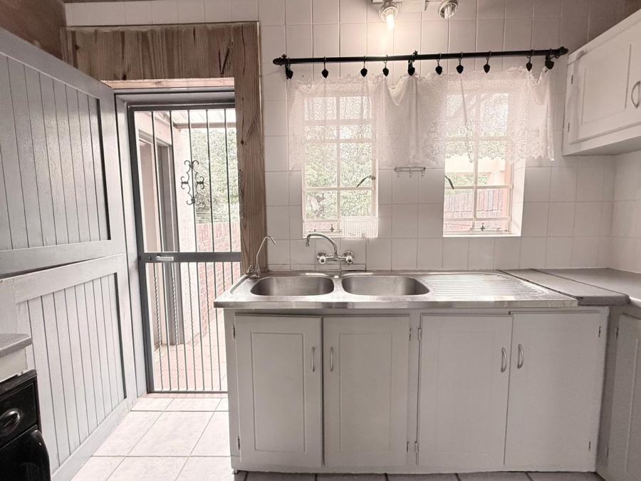 2 Bedroom Property for Sale in Aviary Hill KwaZulu-Natal