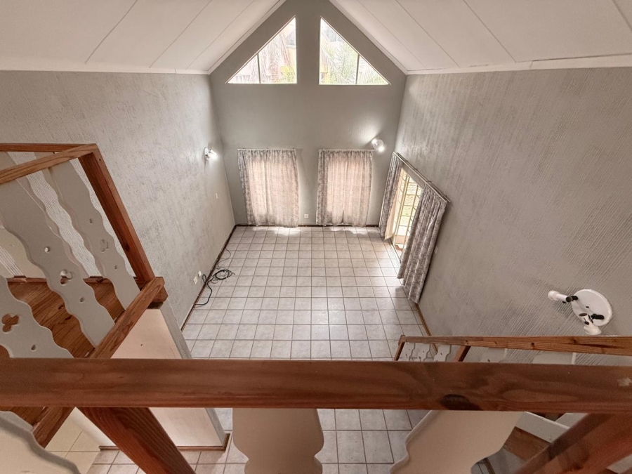 2 Bedroom Property for Sale in Aviary Hill KwaZulu-Natal