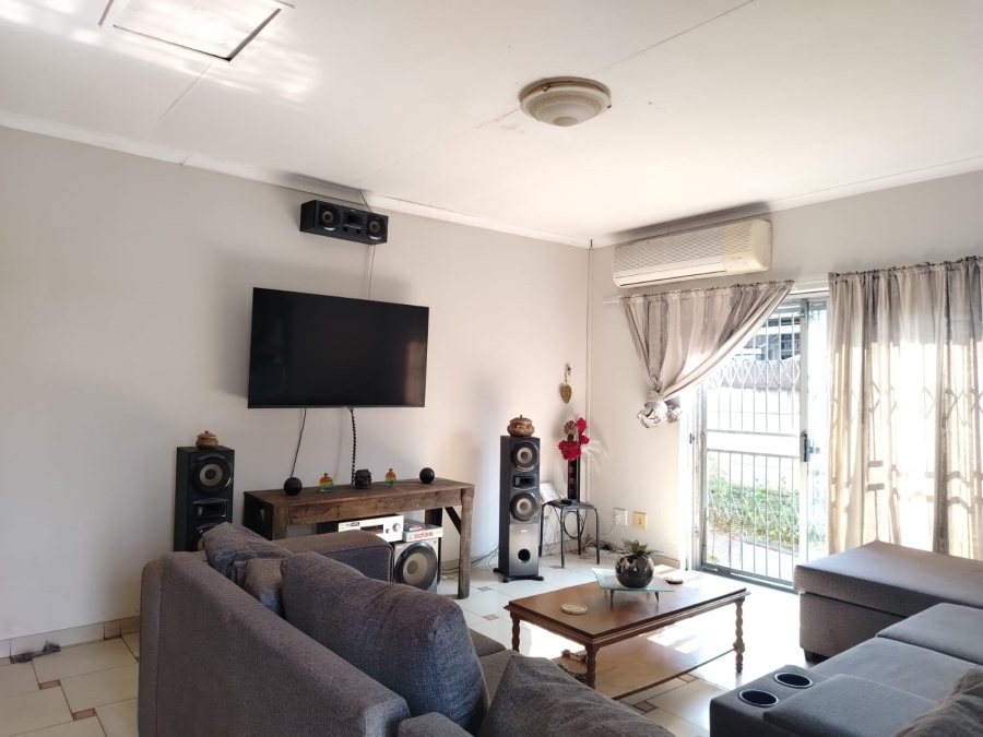 4 Bedroom Property for Sale in Birdswood KwaZulu-Natal