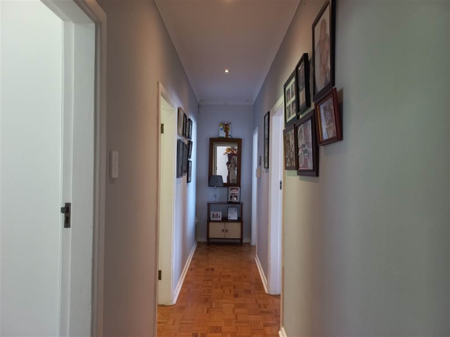 5 Bedroom Property for Sale in Umtentweni KwaZulu-Natal